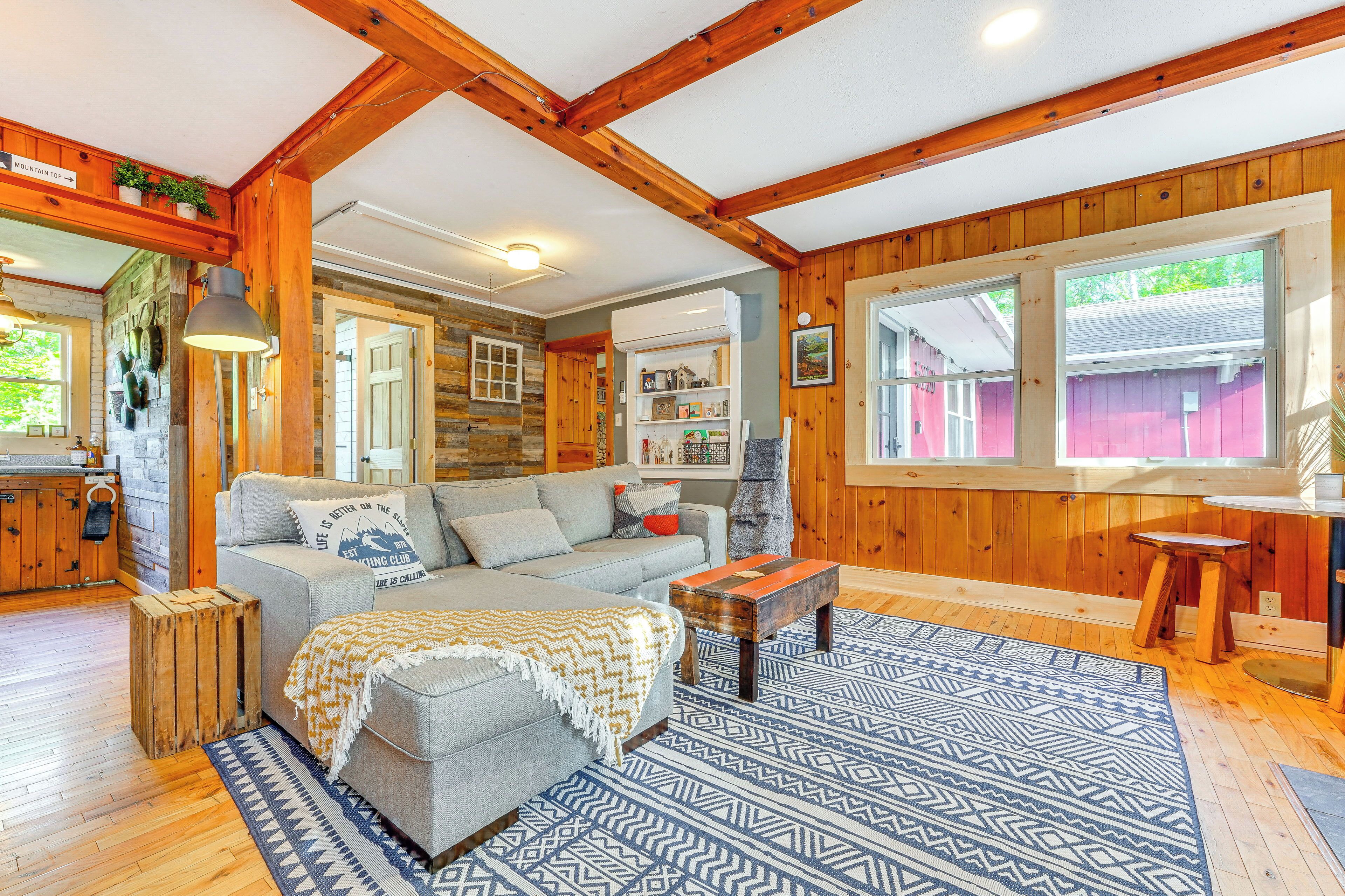 House (2 Bedrooms) | Front of property