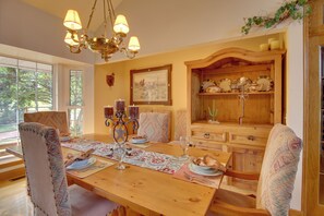 Maison (6 Bedrooms) | Intérieur