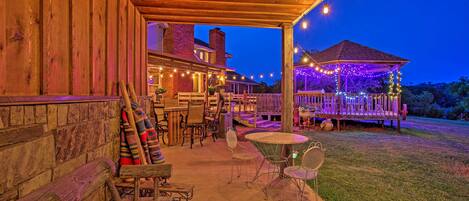 House (6 Bedrooms) | Interior