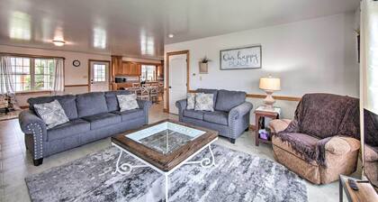 Peaceful Bird in Hand Home w/ Farmland Views!