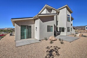 House (4 Bedrooms) | Interior - Spacious La Verkin Home: Near Zion Nat'l Park (La Verkin)