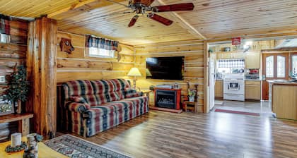 Arkdale Studio Cabin w/ On-site ATV Trails!