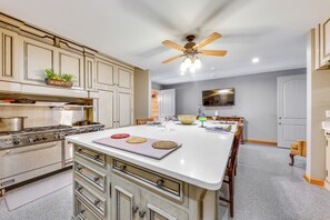 Villa (5 Bedrooms) | Interior