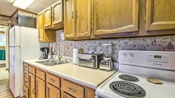 Apartment (1 Bedroom) | Interior