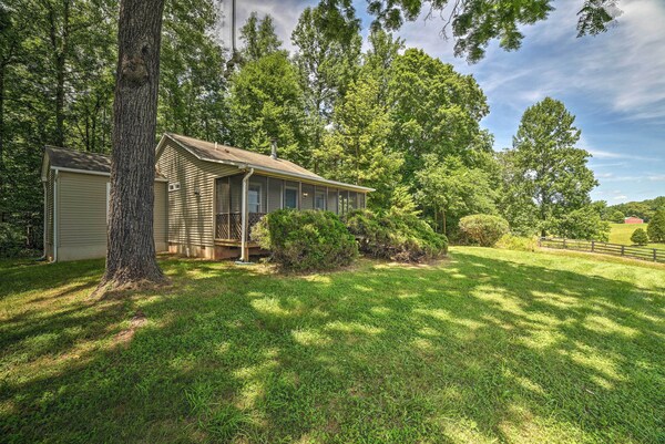 Cozy Rixeyville Cottage W/ Deck, Grill, & Stabling - Warrenton, VA