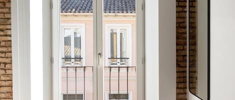 2 chambres, fer et planche à repasser, Wi-Fi gratuit, draps fournis