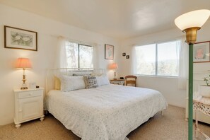 House (3 Bedrooms) | Interior - Secluded Mountain Hideaway < 8 Miles to Bass Lake! (North Fork)