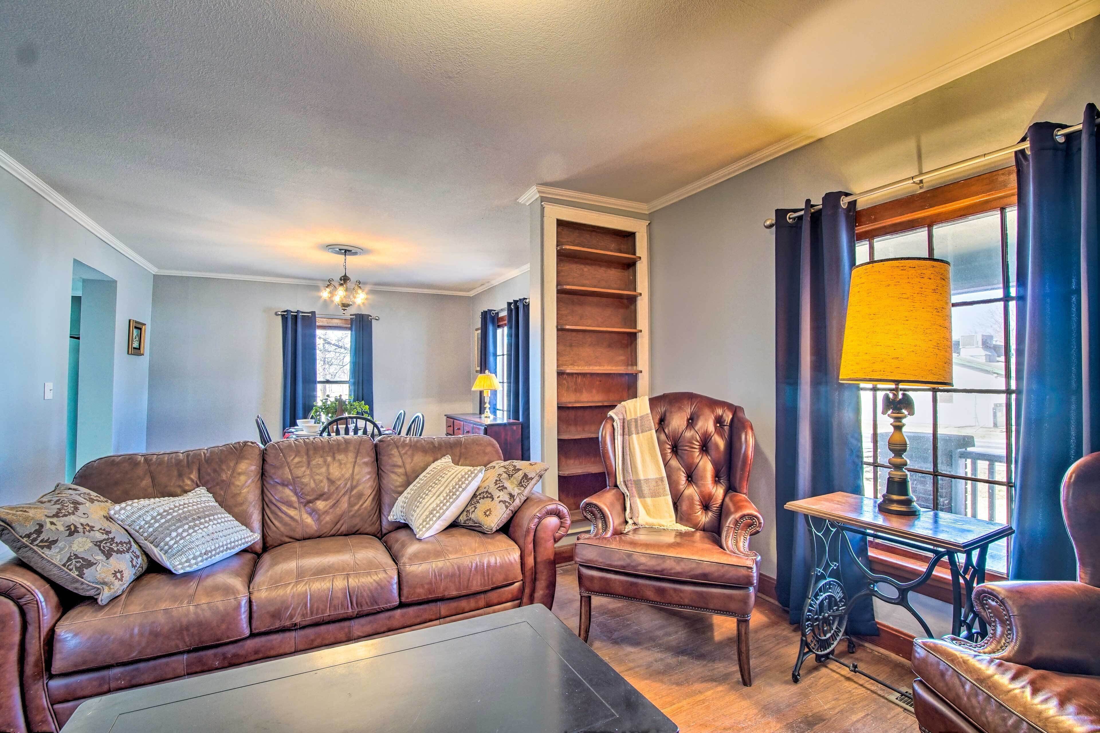 House (3 Bedrooms) | Interior