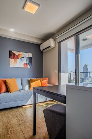 Basic Apartment | Living area