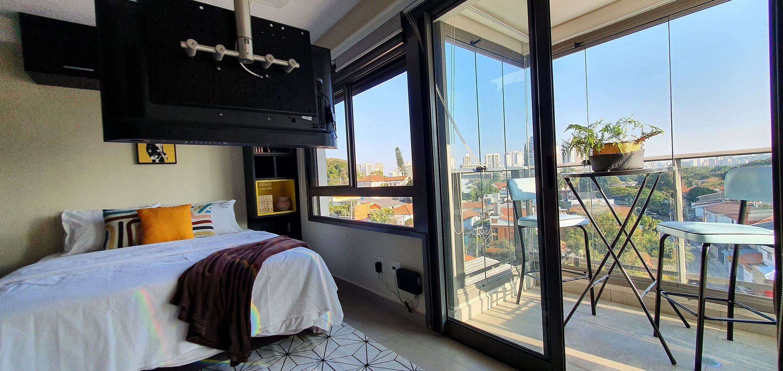 Business Apartment | Desk, free WiFi