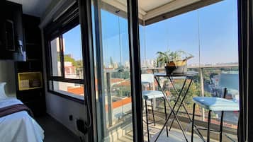 Business appartement | Een bureau, gratis wifi