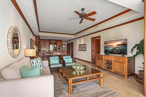 Condo, 2 Bedrooms | Living area | Smart TV