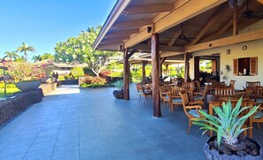 Condo, 2 Bedrooms | Outdoor dining
