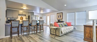 Cozy Darrington Cottage w/ Grill, Near Trails