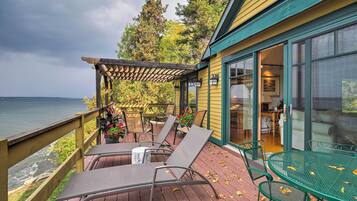 Cottage (2 Bedrooms) | Interior