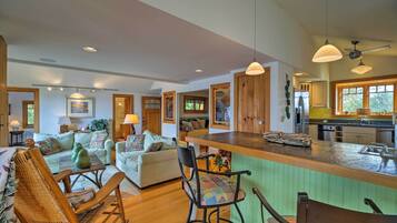 Cottage (2 Bedrooms) | Interior