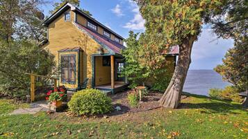 Cottage (2 Bedrooms) | Interior