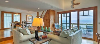 Lake Champlain Cottage w/ Private Deck & Fire Pit!