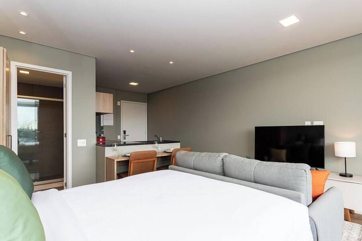 Basic Apartment | Iron/ironing board, free WiFi, bed sheets