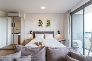 City Studio | Iron/ironing board, free WiFi, bed sheets