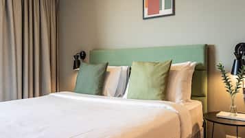 City Studio | Iron/ironing board, WiFi (free), bed sheets