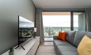 Apartamento bĂĄsico | Ărea de estar | Smart TV 32 polegadas com canais digitais, TV