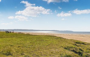 Plage à proximité, pêche sur place