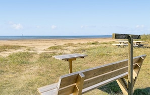 Plage à proximité, pêche sur place