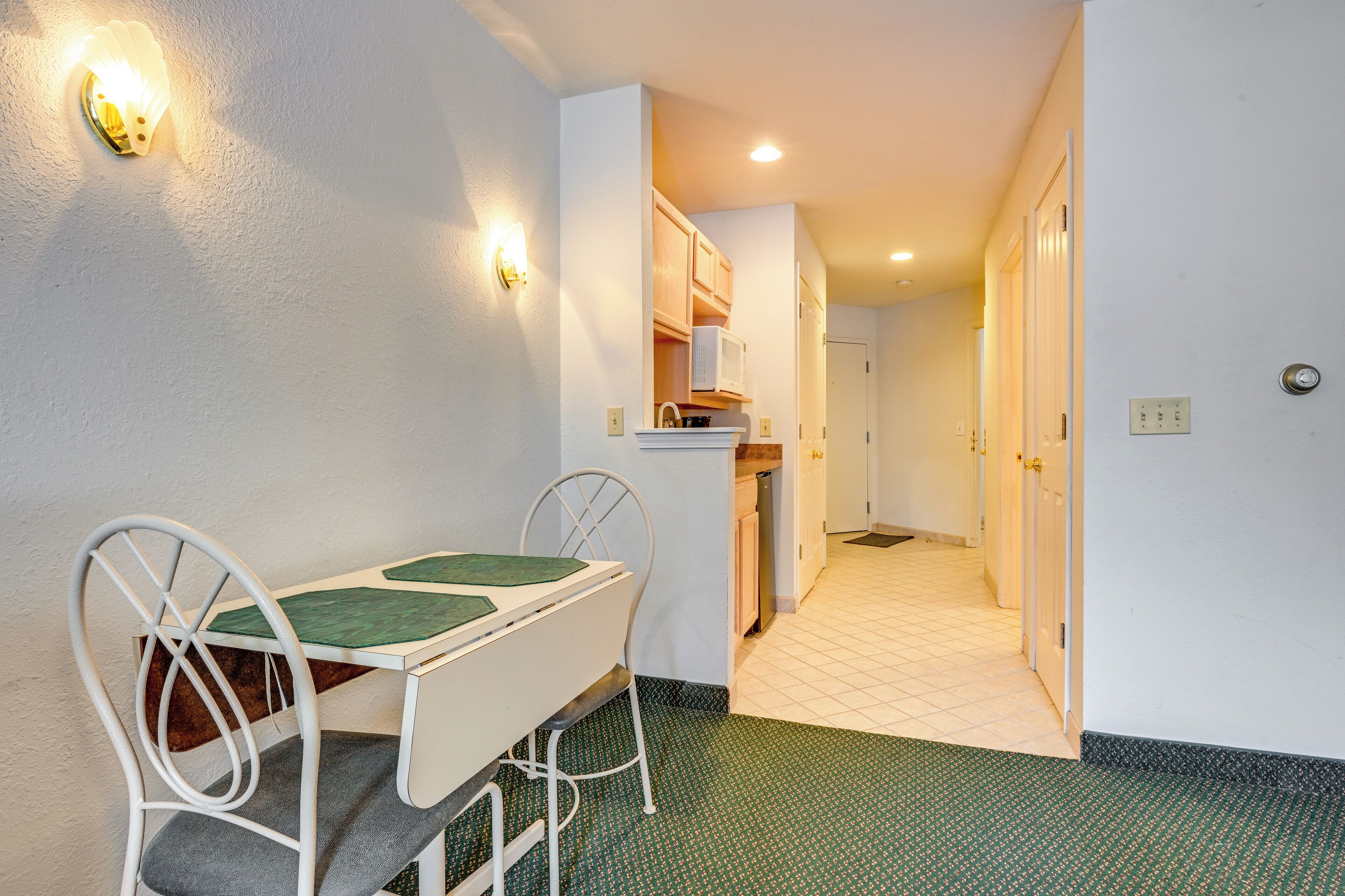 Apartment (0 Bedroom) | Interior