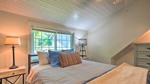 Cottage (2 Bedrooms) | Interior