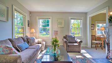 Cottage (2 Bedrooms) | Interior