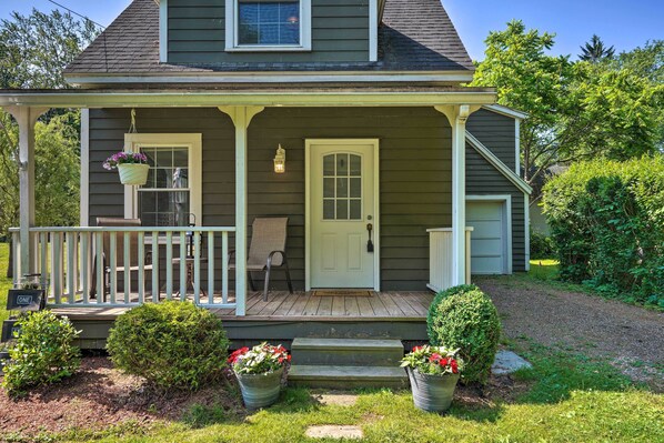 Cottage (2 Bedrooms) | Interior - Lovely Lakewood Cottage Near Chautauqua Lake! (Lakewood)