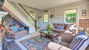 Cottage (2 Bedrooms) | Interior