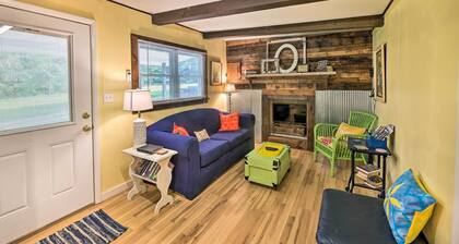 Rustic Hideaway w/ Fire Pit < 1 Mi to River!