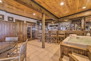 Interior - Cozy Studio: Indoor Hot Tub & Inground Pool Access (Montville)
