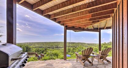 Cozy Studio: Indoor Hot Tub & Inground Pool Access