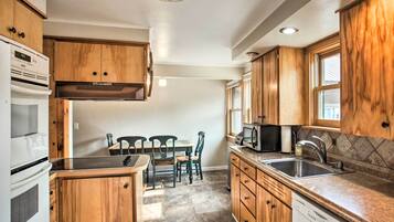 Rumah (5 Bedrooms) | Interior