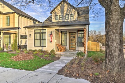 Airy Bentonville Studio < 1 Mile to City Square!