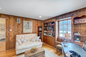 House (4 Bedrooms) | Interior - Historic Brookfield Farm Home ~ 14 Mi to Milwaukee (Brookfield)