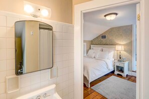 House (4 Bedrooms) | Interior - Historic Brookfield Farm Home ~ 14 Mi to Milwaukee (Brookfield)