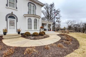 Talo (4 Bedrooms) | Sisätilat