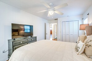 Cottage (2 Bedrooms) | Interior