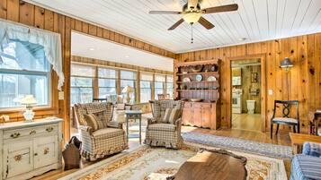 Hus (2 Bedrooms) | Innvendig