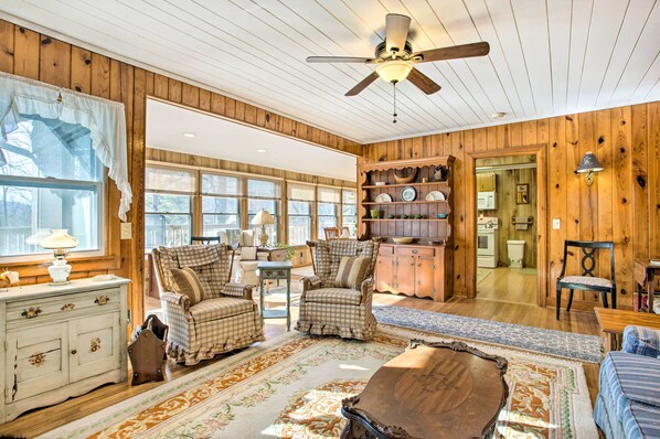 House (2 Bedrooms) | Interior - Dog-friendly Hendersonville Cabin: Deck & Views (Hendersonville)