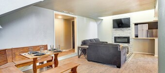 水牛泉湖畔更新住宅