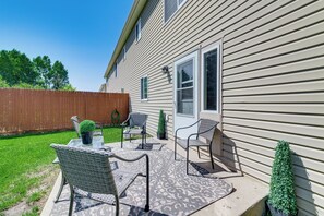 Apartment (3 Bedrooms) | Interior - Inviting Cheyenne Townhome ~ 4 Mi to Downtown (Cheyenne)