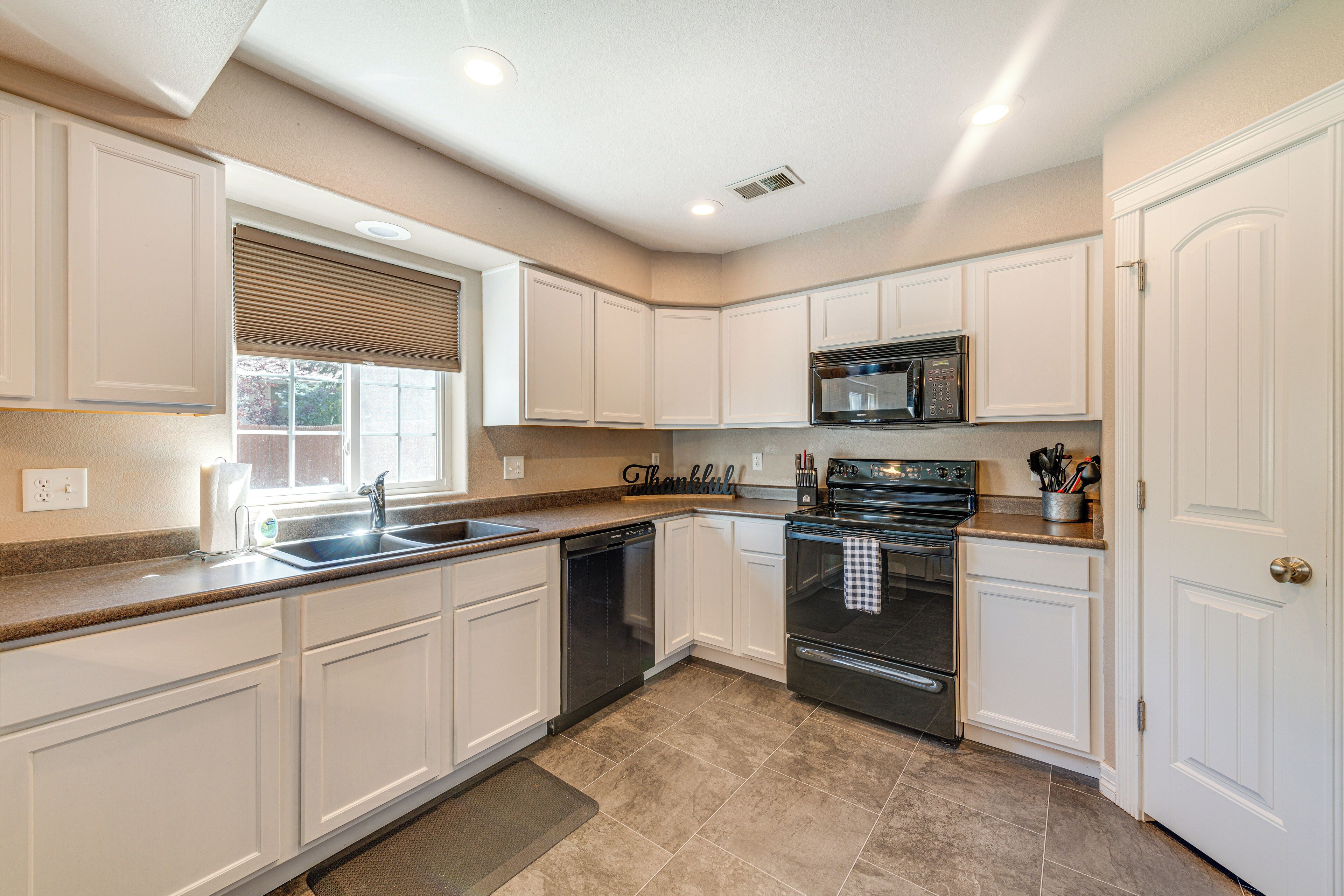 Apartment (3 Bedrooms) | Interior