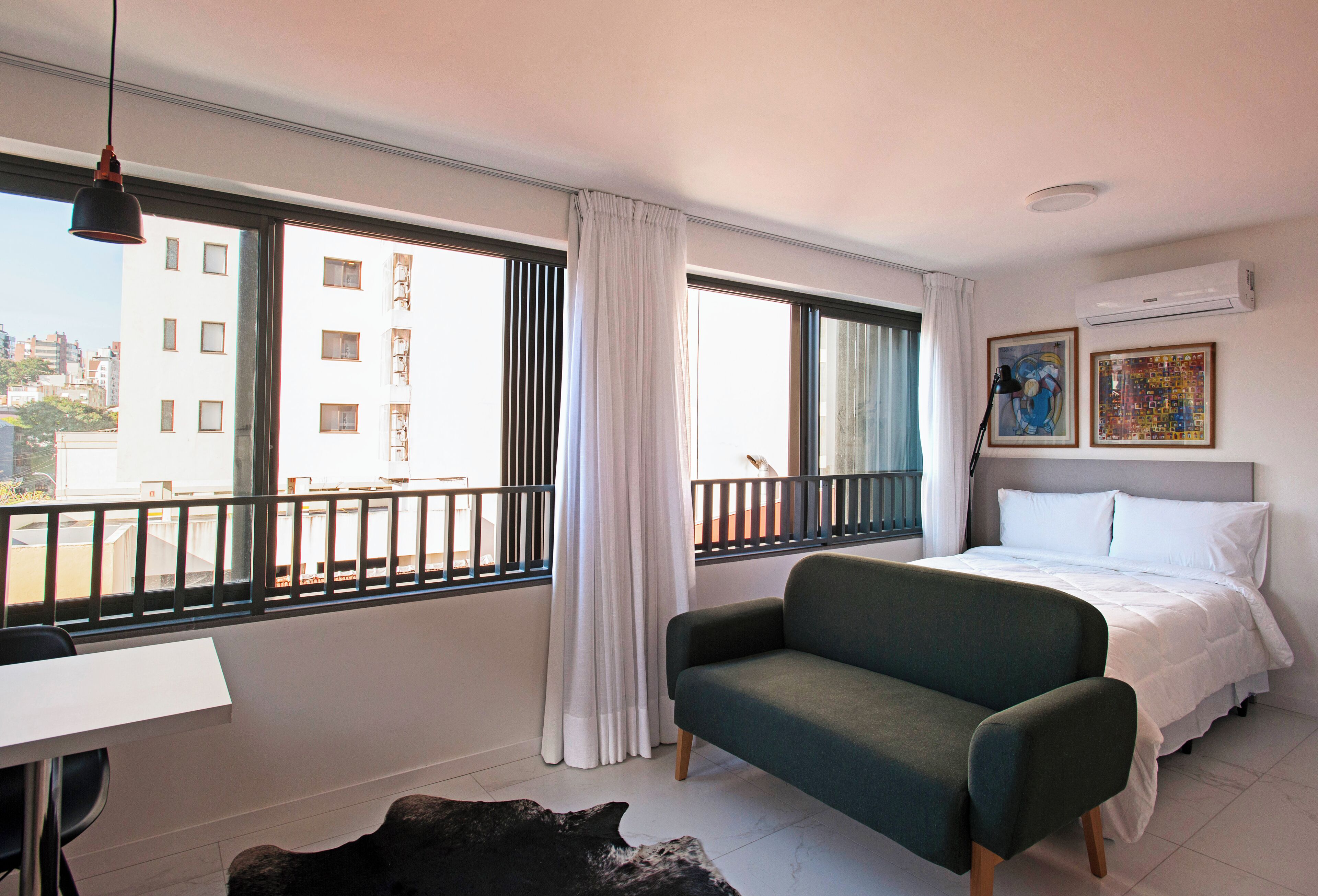 desk, laptop workspace, free wifi, bed sheets