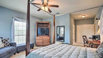 House (6 Bedrooms) | Interior