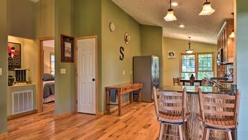 Rumah (2 Bedrooms) | Interior